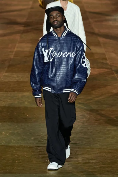 Look 47